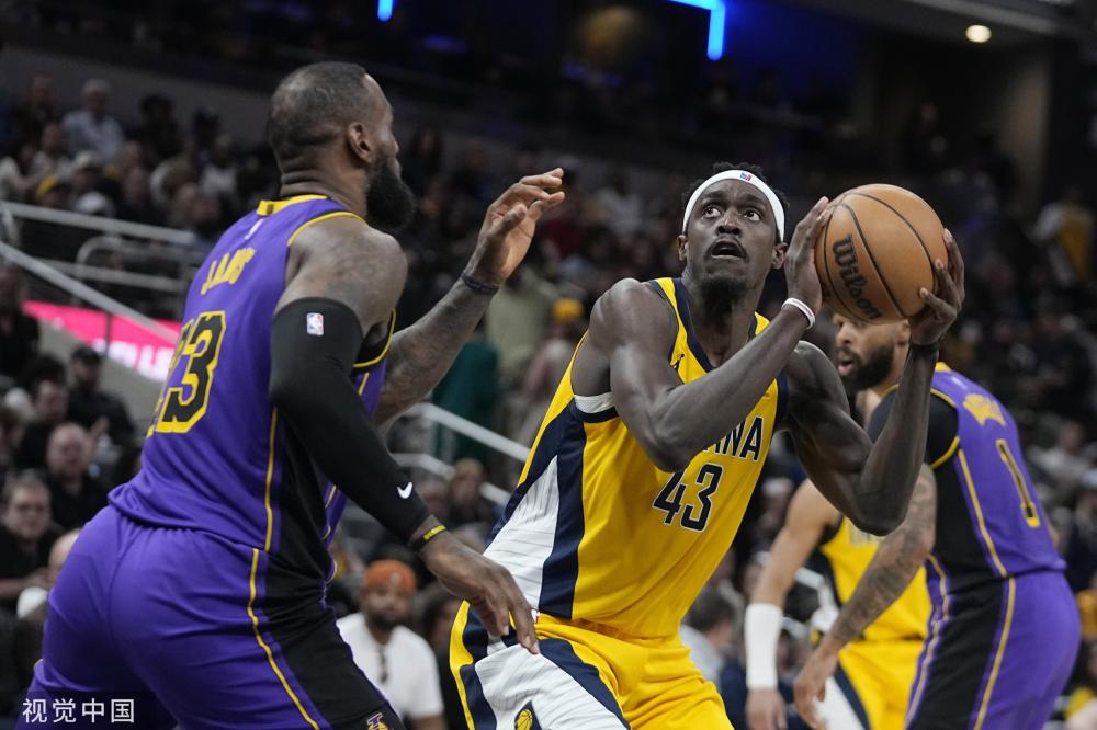 法甲-登贝莱补时双响巴尔科拉传射 巴黎4-1也领先16分.